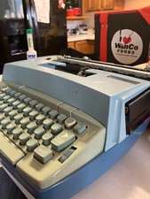 coronamatic coronet Super 12 typewriter in case nice thumbnail