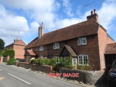 PHOTO  READING JASMINE COTTAGES  PURLEY-ON-THAMES. MID 17TH CENTURY WITH 19TH CE