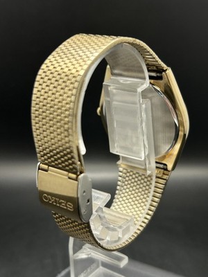 SEIKO WATCH MAJESTA 9533-7000 ANTIMAGNETIC QUARTZ DAY DATE KANJI