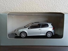 Minichamps MINICHAMPS 1/43 Dealer Special W Golf R32 Siler Siler olkswagen !!!