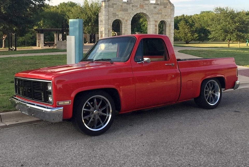 Vision 143 TORQUE Wheel 18x8.5 (10, 5x120.65, 83) Gunmetal Single Rim Foto 4 de 4