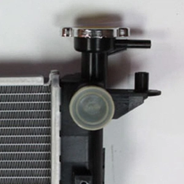 For Hyundai Tucson 2010-2015 TYC Engine Coolant Radiator — 第 3/4 张图片