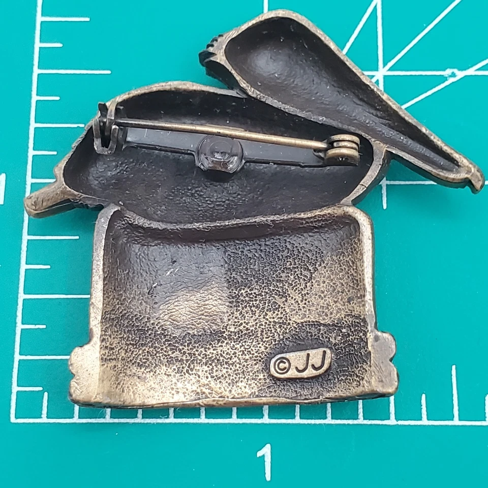 Broche JJ Artefacts 1,75 pulgadas Tono Latón Antiguo Pelican Pier Patrimonio Náutico De Colección Foto 3 de 4