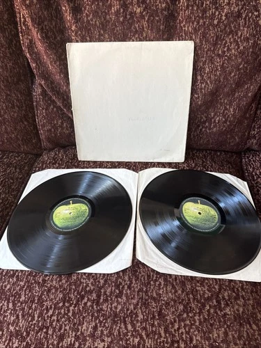 BEATLES WHITE ALBUM UK APPLE SIDELOADER STEREO NUMBERED #291845 VG++/EX- Clean