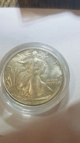 1942 50c Walking Liberty Silver Half Dollar - GEM BU - High Grade