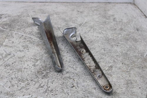04-08 HARLEY SPORTSTER 883 1200 XL883 OEM BOTH REAR FENDER GRAB RAIL SET L12 - Picture 4 of 5