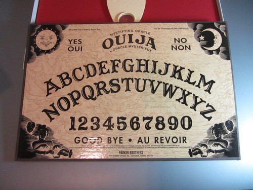 Ancien jeu de société Ouija Oracle mystifiant 1992 frères Parker magie occulte - Photo 4 sur 9