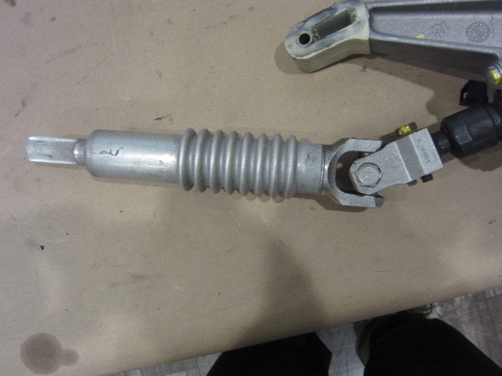 Ferrari 360 - Steering Column W/Shaft (Used) - P/N 171516