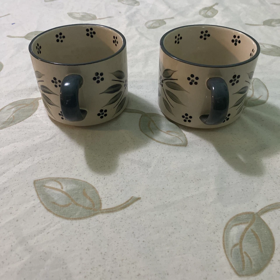 Temp-Tations Temptations Juego de 2 tazas de café florales beige/gris taza de 14 oz Foto 4 de 4