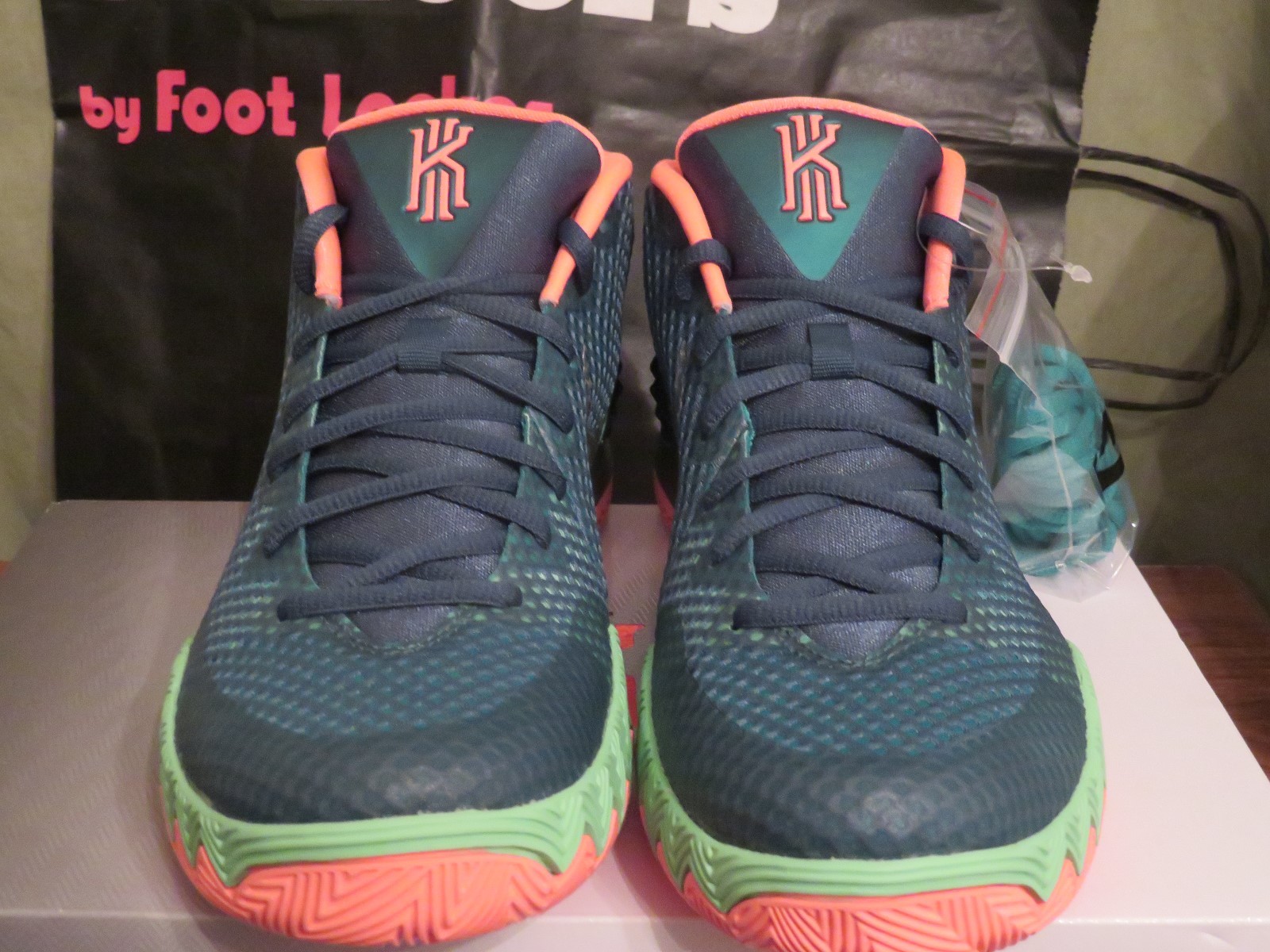 air max foamdome eggplant