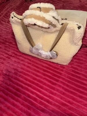 UGG x TELFAR Medium Reverse Shopper ナチュラル UGG x Telfar Medium Natural Reverse Shopper - Neutrals Totes