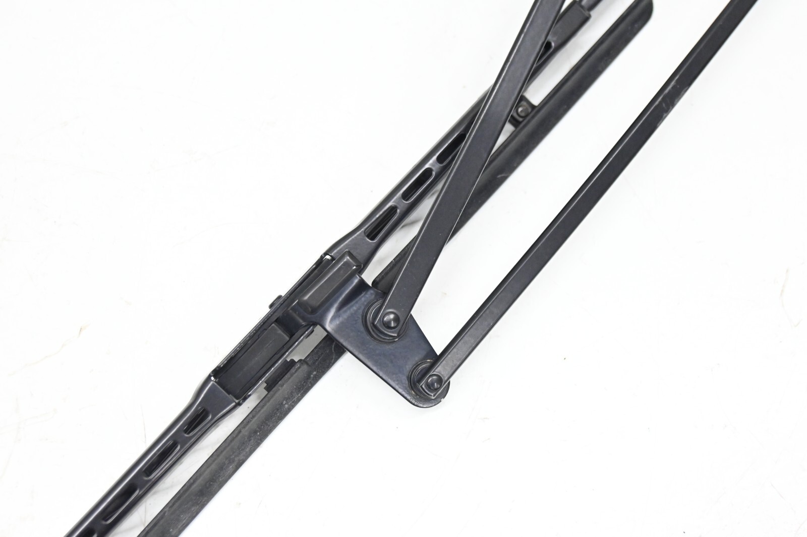 ⭐ 03-12 Maserati Quattroporte Front Windshield Wiper Blade Arm Set 31k Oem
