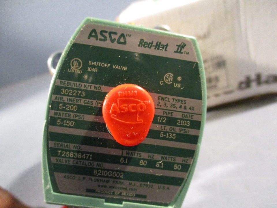 Elettrovalvola ASCO 8210G002LF, 1/2 NPT, 120VAC, Bobina Inclusa, Nuova, Spedizione Immediata