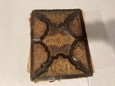 Late 19th Century Parallel-Column Edition Illustrated King James Bible, 1886