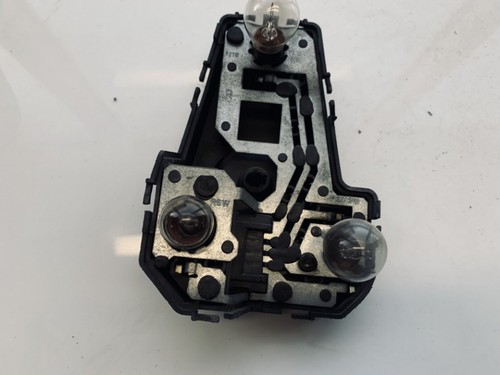 7m0945258a Lampenträger Rücklicht Rückleuchte innen Heckklappe DE1284849-04