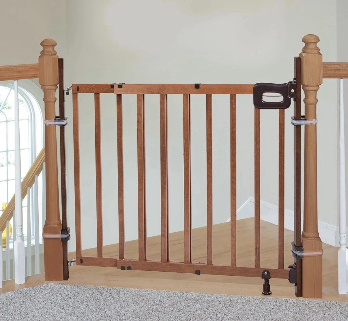 Summer Banister to Banister Universal Gate Mounting Kit