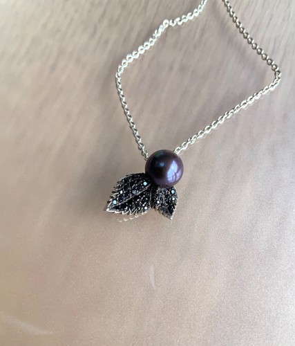 Shaun Leane Blackthorn Double Leaf sterling silver, pearl &black spinel necklace - Picture 11 of 14