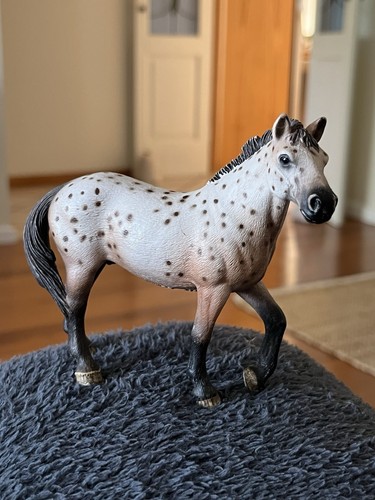 Schleich - 13689 - KNABSTRUPPER STALLION - Retired - Picture 1 of 5