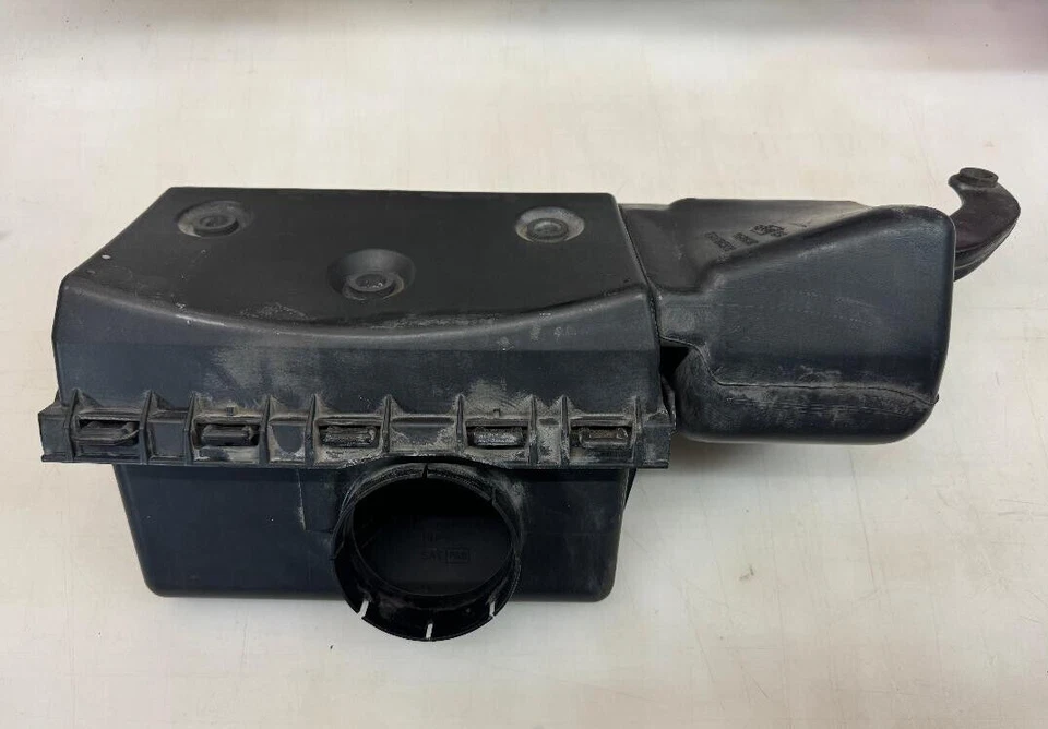 Chevy Astro Van 2003-2005 filtro de aire caja de aire P/N 15171412 piezas originales OEM GM Foto 3 de 4