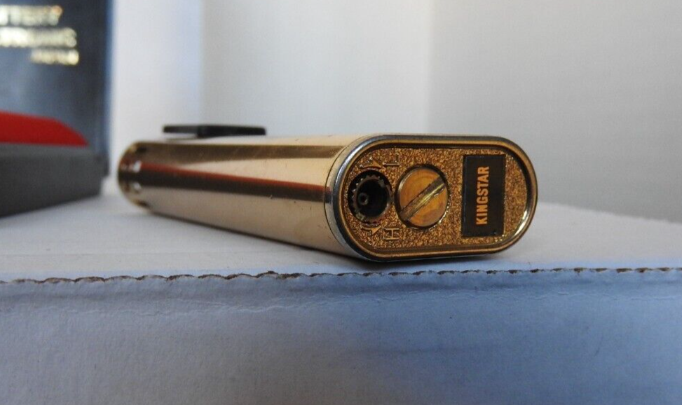 昭和レトロ　蔵出し　スーパーレア　ゴジラPIEZO Lighter　未使用箱入 昭和レトロ 蔵出し スーパーレア ゴジラPIEZO Lighter 未使用箱