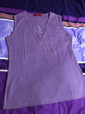 Une Mode pour moi Damen Top Shirt Gr. 44/46 violett Spitze
