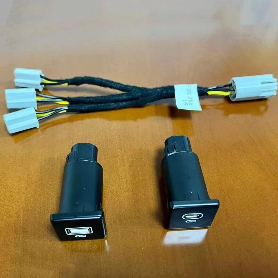 18W USB&Type-C Car Charger Fast Charger Adapter Fits For Land Rover Defender Foto 2 de 4