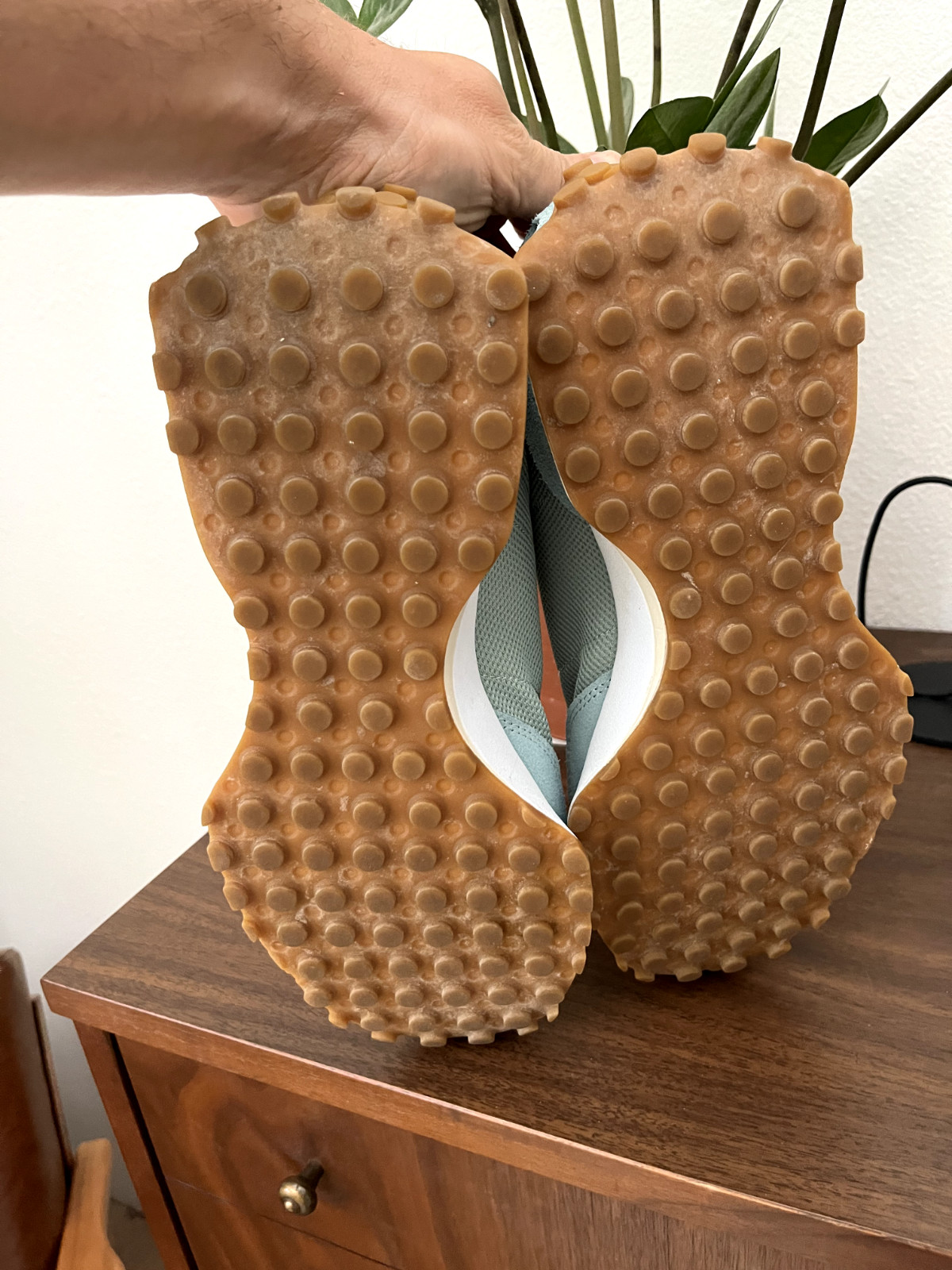 New Balance 327 x Todd Snyder “Pineapple” Size 10 Far… Gem