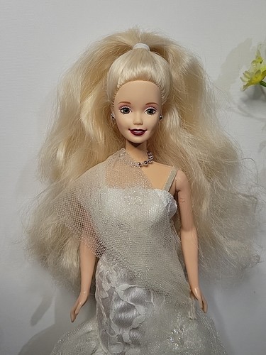 Vtg Barbie Doll 80-90s Blonde Brown/Green Eyes In Wedding Dress Beautiful 😍  - Bild 5 von 18