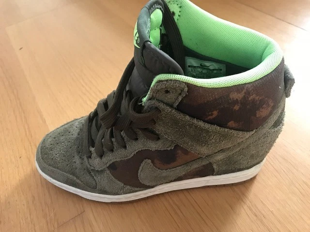 Scarpe nike colore militare hotsell