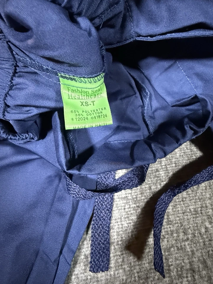 时尚密封医疗磨砂喇叭工装裤女式深蓝色 XS-高全新! — 第 3/3 张图片