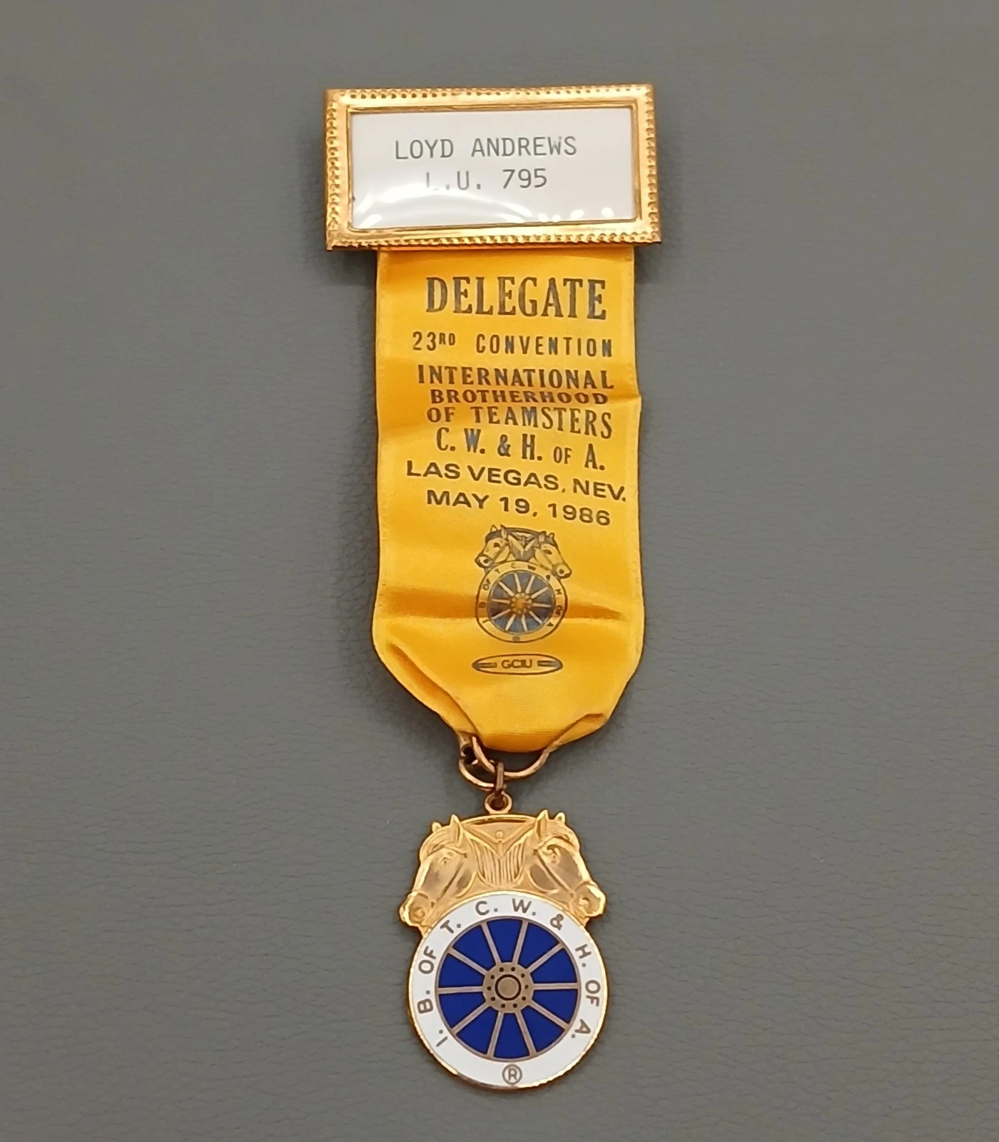 Teamsters Delegate Badge Keyring 6" Gold Yellow Ribbon 1986 Las Vegas Convention image 17