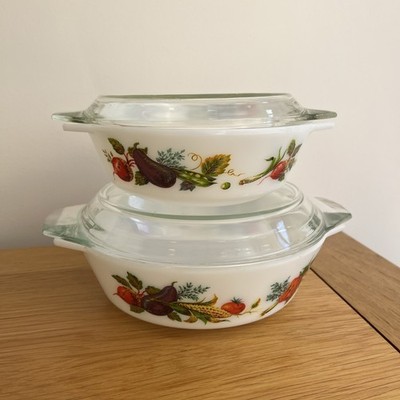 Vintage Pyrex Kasserolle Milchglas Schale Toskana Markt Garten x 2 mit Deckel 
