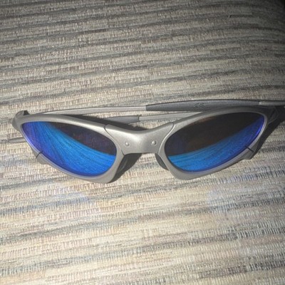 Oakley Romeo Gray Metal Frame Blue Mirrored Oval Sport Sunglasses Men