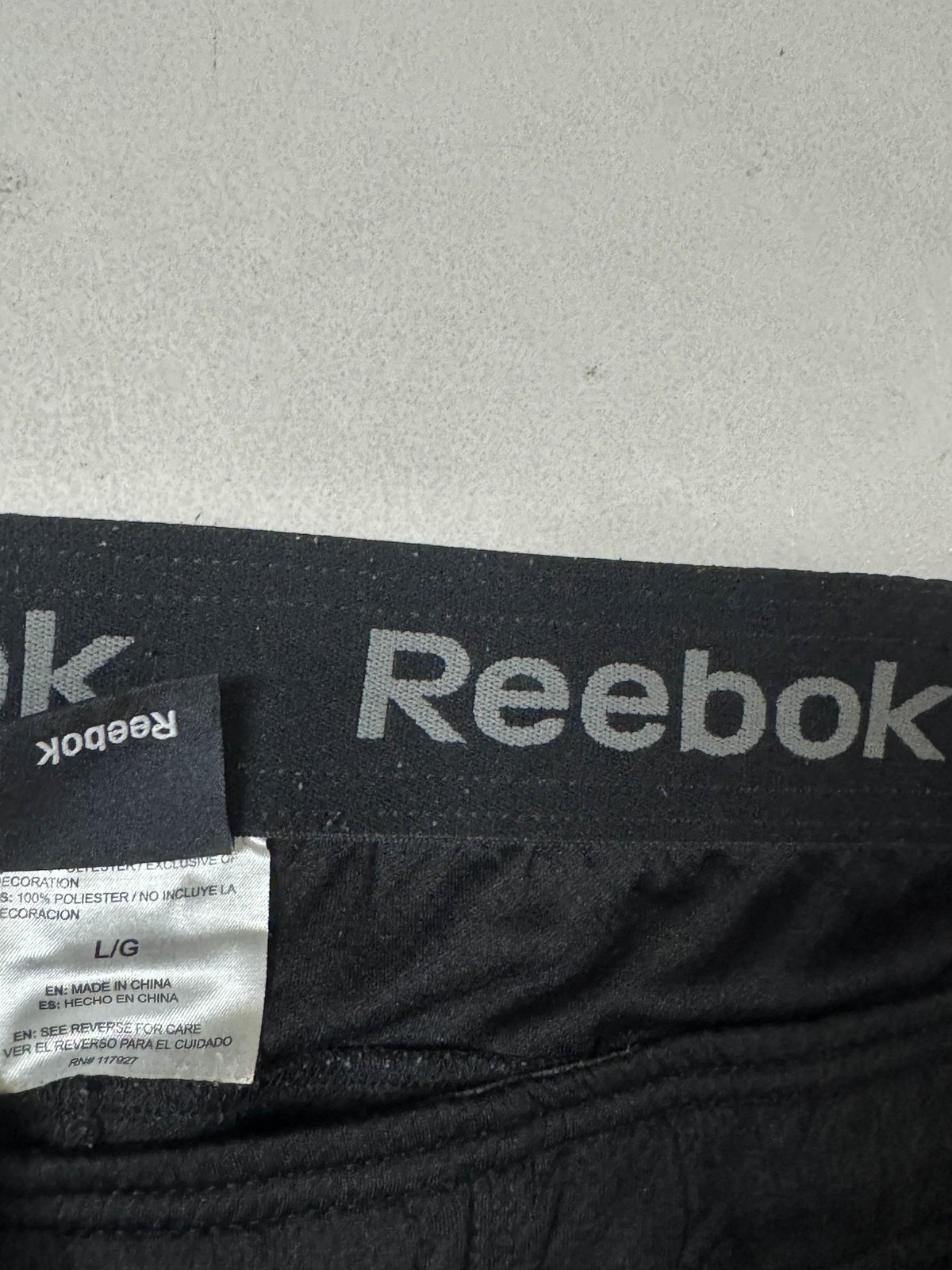 Reebok Men L Athletic Gym 100 Polyester Black Shorts thumbnail 3