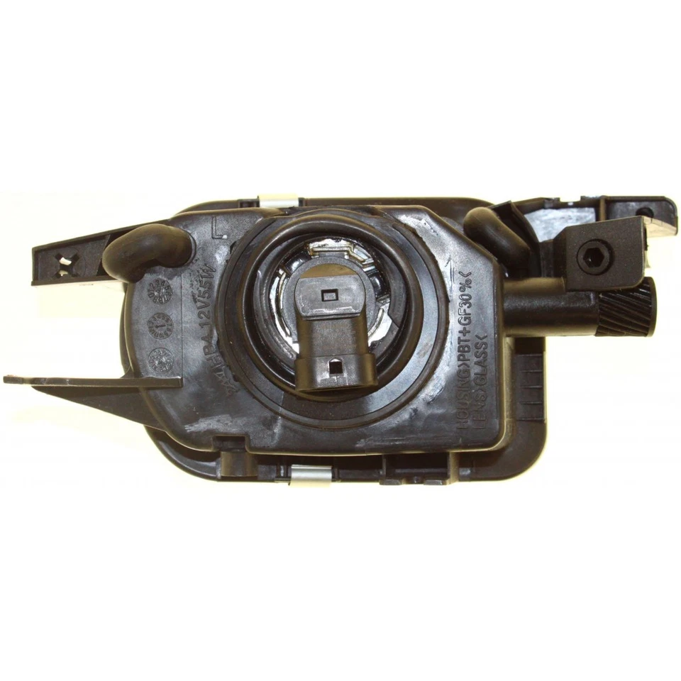 MB2592109 Fits 2005-2007 Mercedes-Benz C230 Driver Side Fog Light - Image 2 of 4
