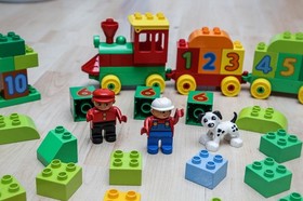 Lego Duplo Number Train with lots of accessories, building blocks, spares (#10558) Train