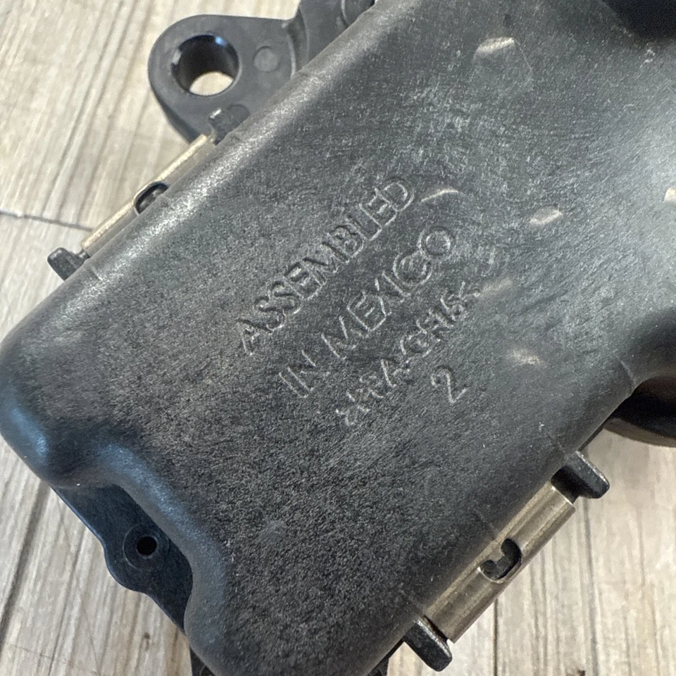 Chevrolet Cruze 2011-2016 admisión funcionamiento corto válvula colector actuador OEM Foto 3 de 4