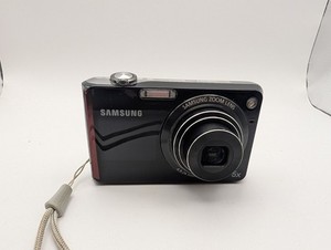 Samsung PL150 12.4MP Compact Digital Camera with Selfie Screen- TESTED & WORKING