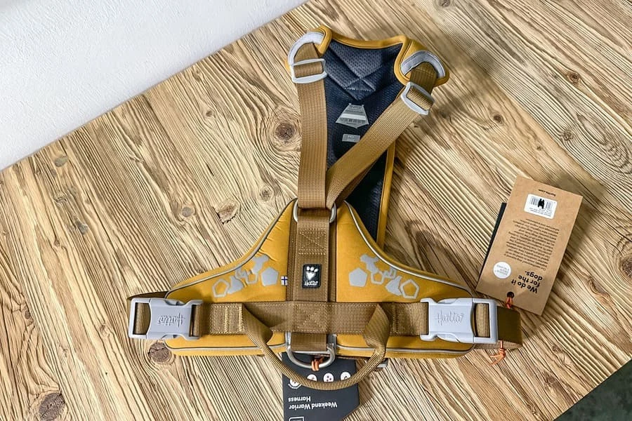 Hurtta pettorina Weekend Warrior Desert, 100-120cm - Immagine 2 di 3