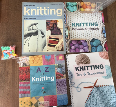 Lot of 4 Knitting Instruction Books Patterns Techniques A-Z + Stitch Markers