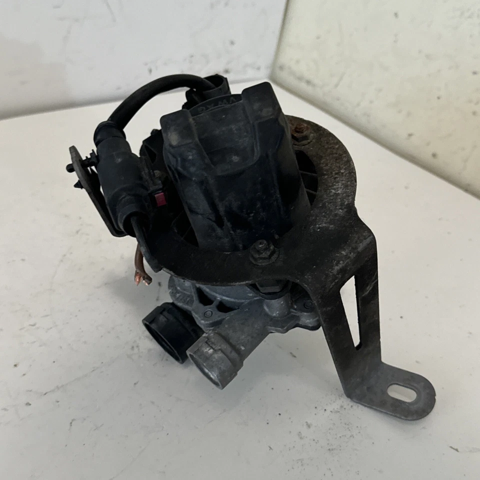2017 VOLKSWAGEN GOLF SECONDARY AIR PUMP OEM  04E959231A Foto 3 de 4