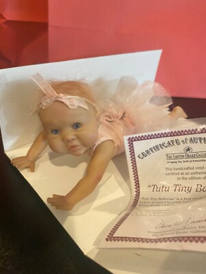 ASHTON DRAKE /JESSICA SCHENK 8 IN VINYL BALLERINA ''TUTU TINY BALLERINA''