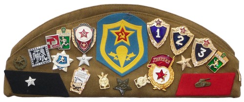 Soviet Soldiers pilotka hat badges pins 
