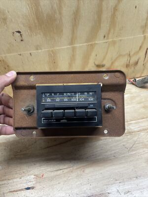FOR PARTS Vintage 80s Ford F250 A/m F/m Radio Oem Original Factory Stereo AS IS