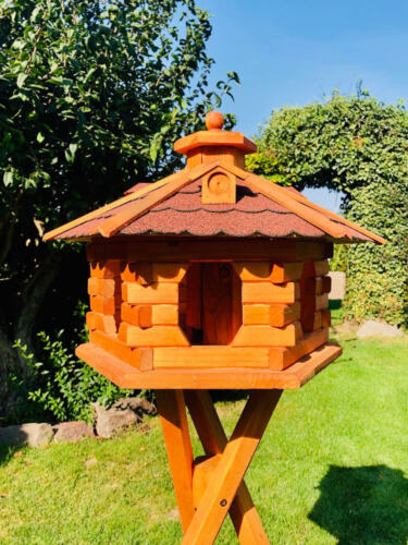 DARLUX Vogelfutterhaus XL Sechseck Vogelhaus aus Holz mit Ständer Braun/Rot - Bild 2 von 5
