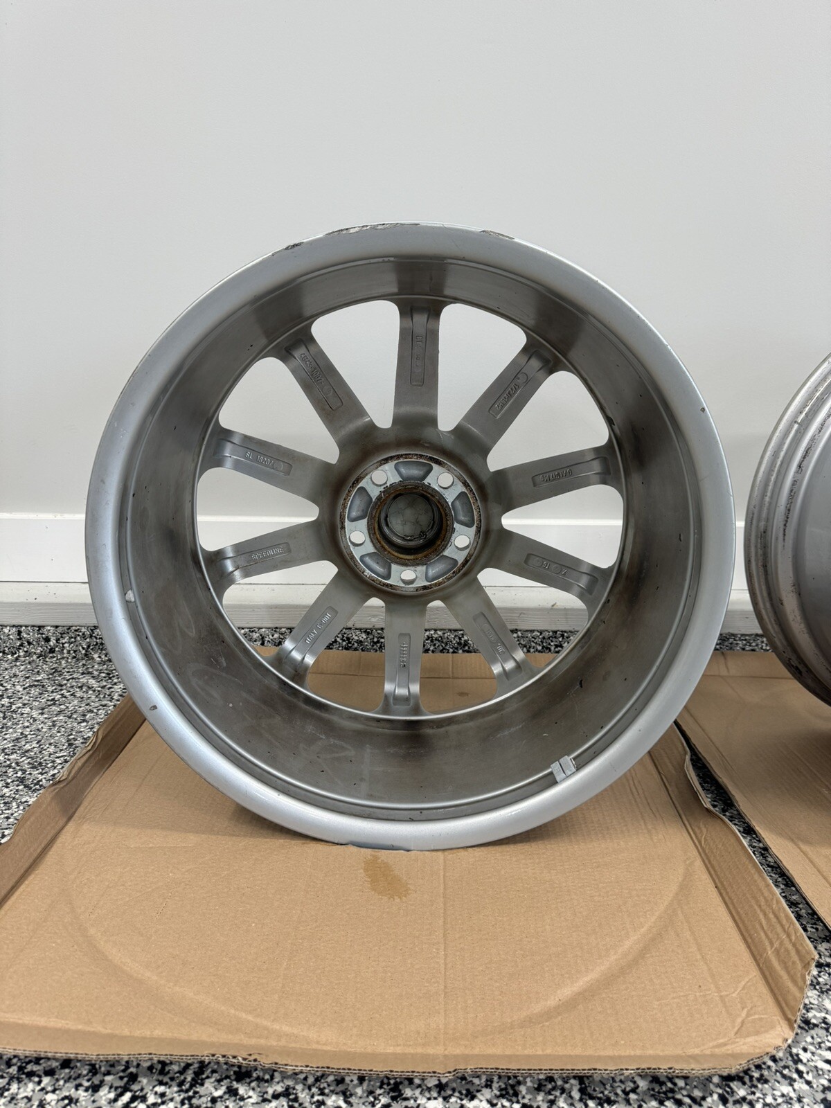 Aston Martin DB9 Wheels (19x8.5 & 19x9.5) 4G43-1007-AB & 4G43-1007-BB (Full Set)