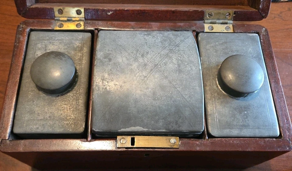 Antique Tea Caddy Box Mahogany & Tin Canisters Fitted 19th Century Brass Handle - Image 3 of 4