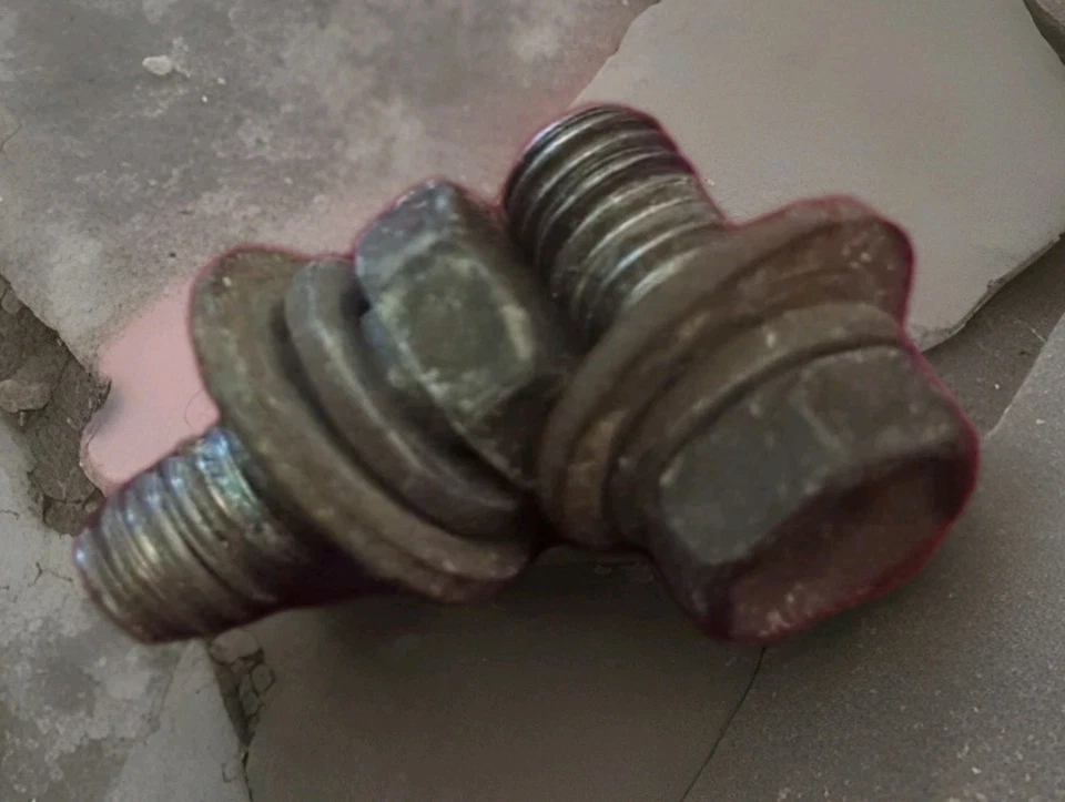 Toyota Celica 1991 1,6 L soporte superior del radiador genuino  Foto 3 de 4