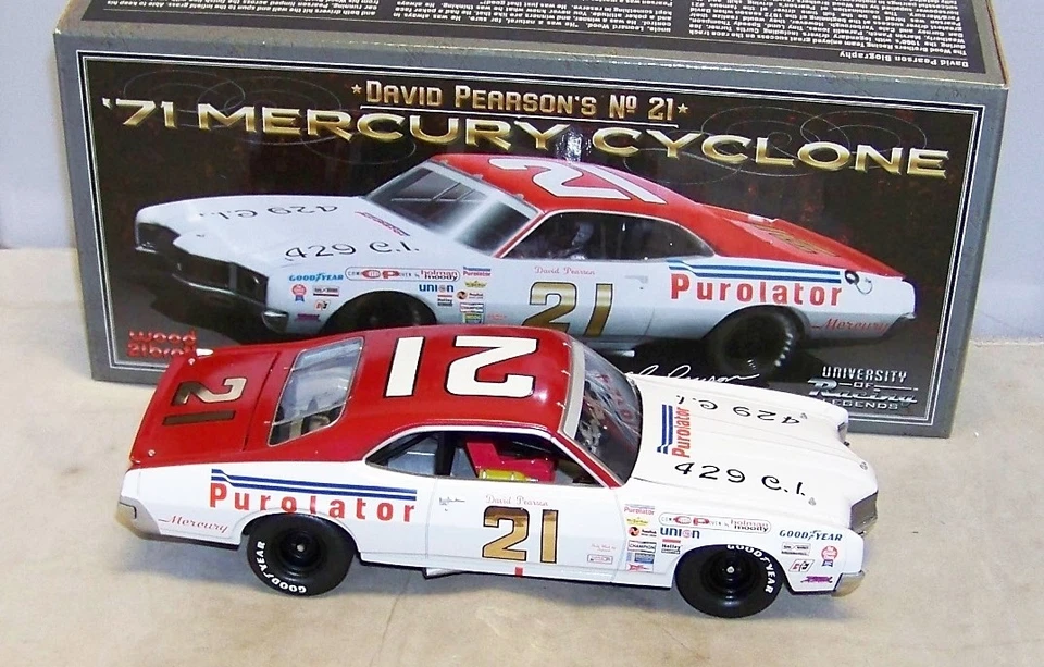1:24 大学 1971 年 #21 PUROLATOR 水星自行车大卫·珍珠亲笔签名 全新带盒 — 第 3/4 张图片