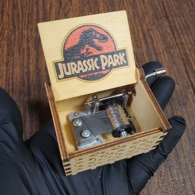 Mini Jurassic Park Music Box. Retro 90s Movie Hand Crank PLAYS THEME SONG!